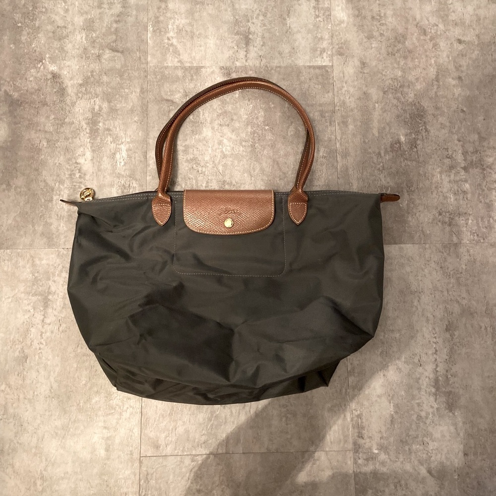 Grey Longchamp bag